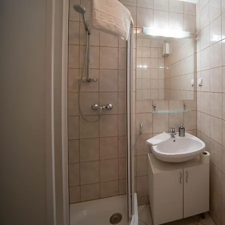 Free Parking- Gellert View 4ppl Apartment Budapest