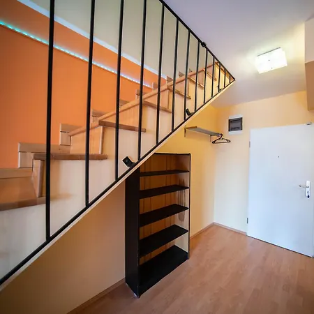 Free Parking- Gellert View 4ppl Apartment *