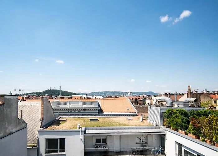 Free Parking- Gellert View 4ppl Apartmán
